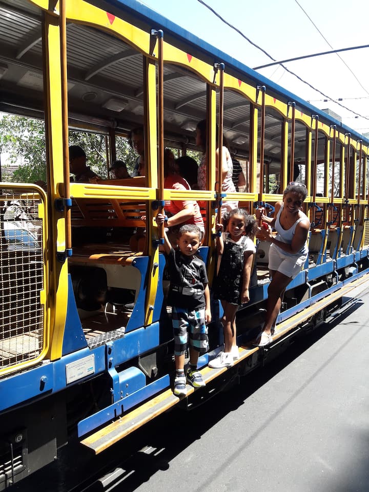 გამოიკვლიეთ რიო-დე-ჟანეიროს ყველაზე ცნობილი ღირსშესანიშნაობები.