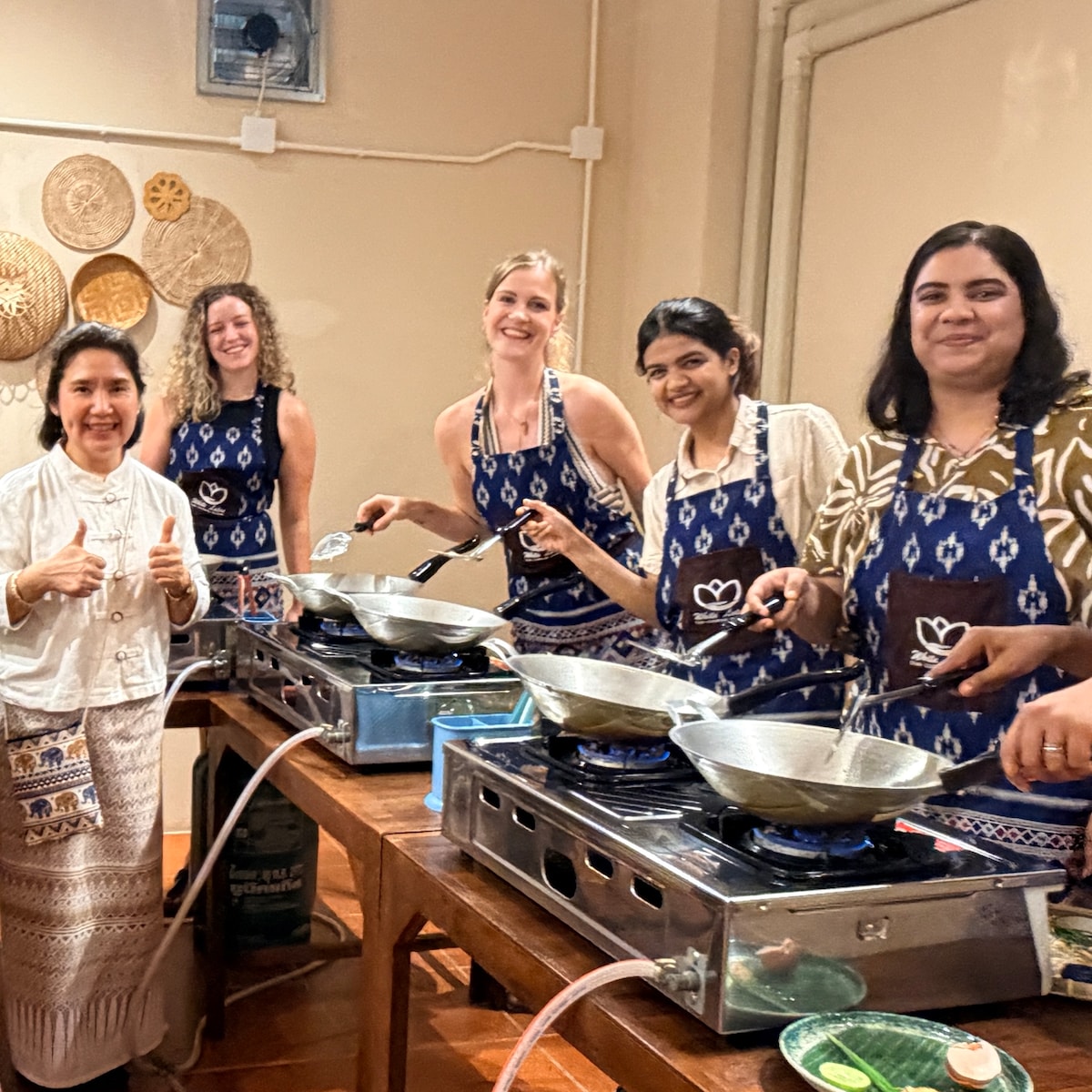 White Lotus Thai Cooking Class in Bangkok