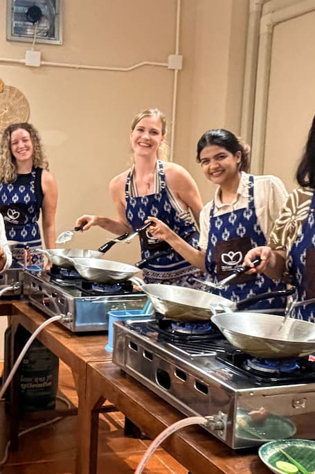White Lotus Thai Cooking Class in Bangkok