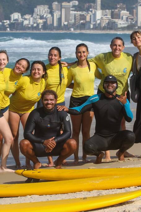 Aulas de Surf na Praia do Arpoador