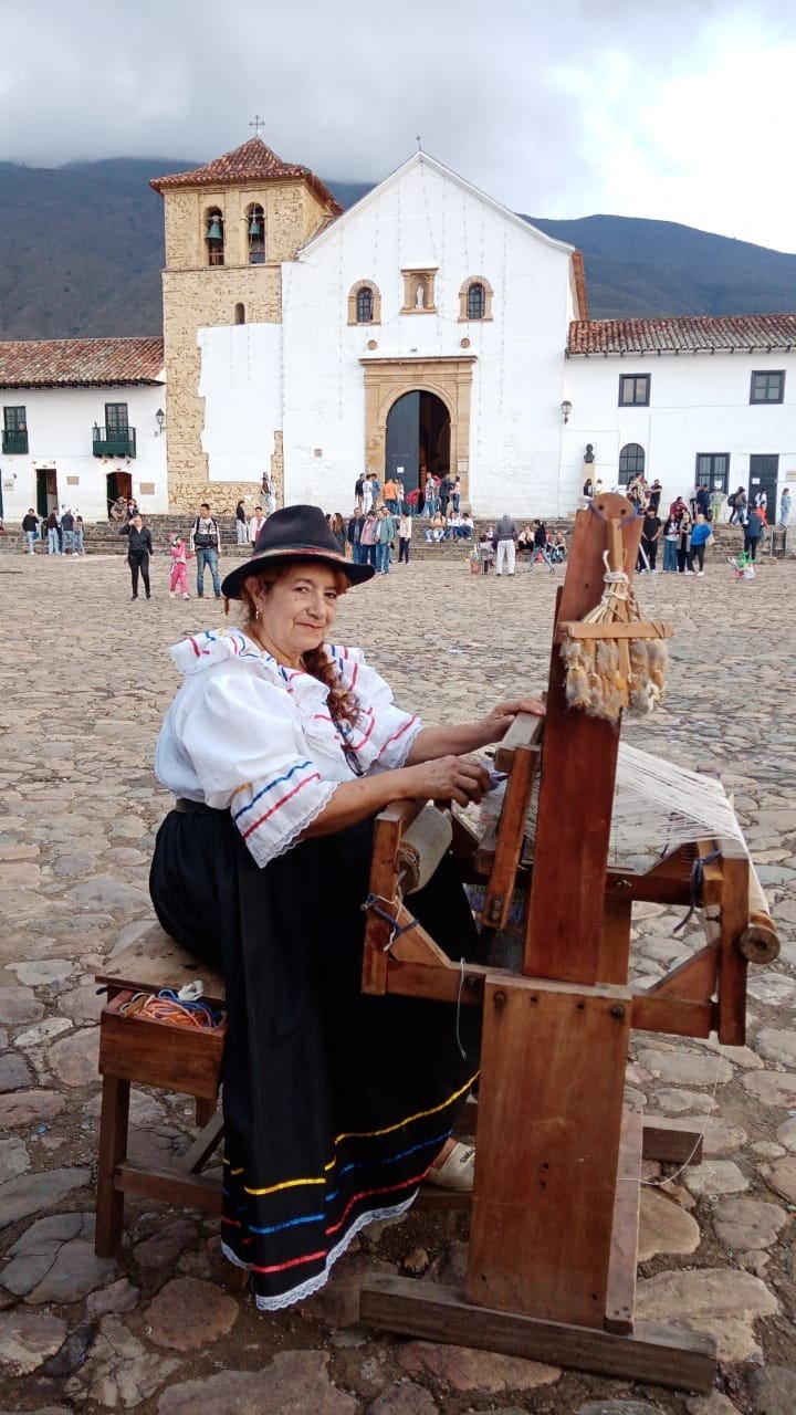 Casa Taller Arte Elena  Zentroa Ancestral Fabric