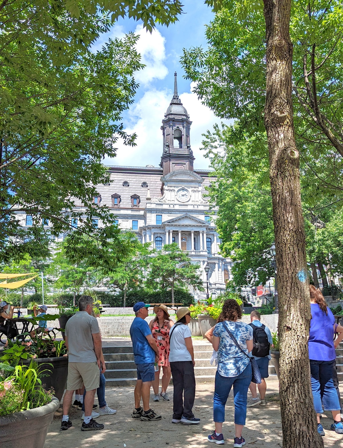 Visite à pied du Vieux-Montréal : sites, histoire et anecdotes