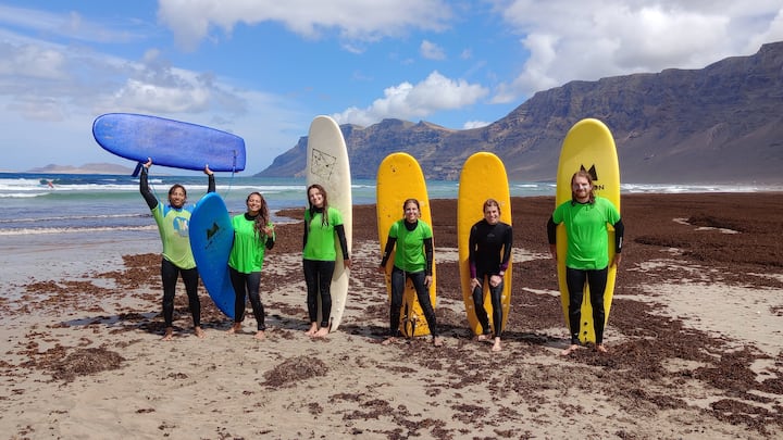 Научете се да сърфирате и се насладете на изживяването във Фамара