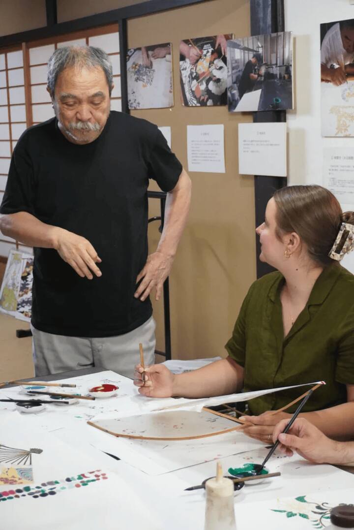 Изживяване с боядисване на плат с техниката юзен в Киото Мачия