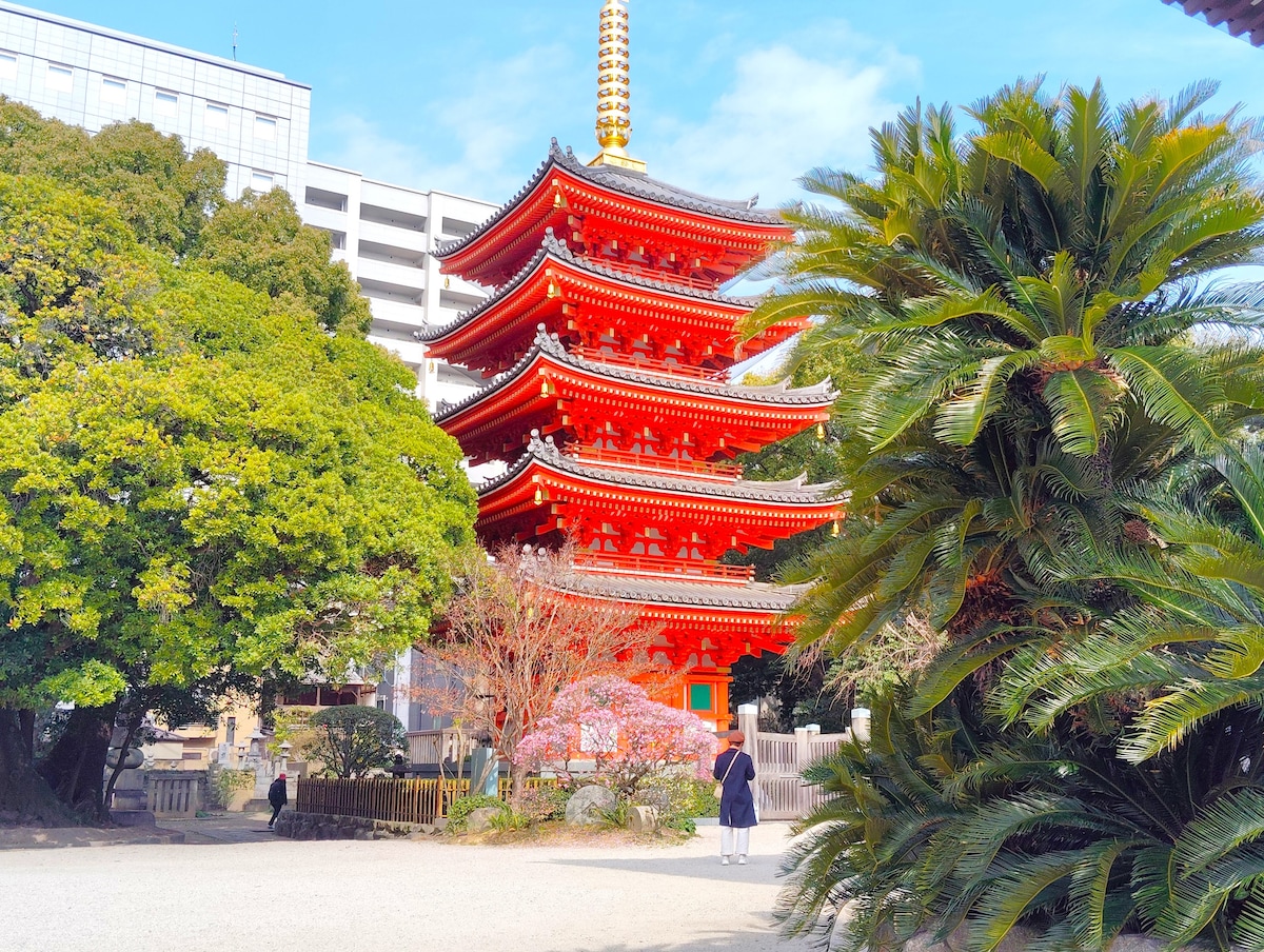 Hakata Old Town — History, Culture & Local Spirit