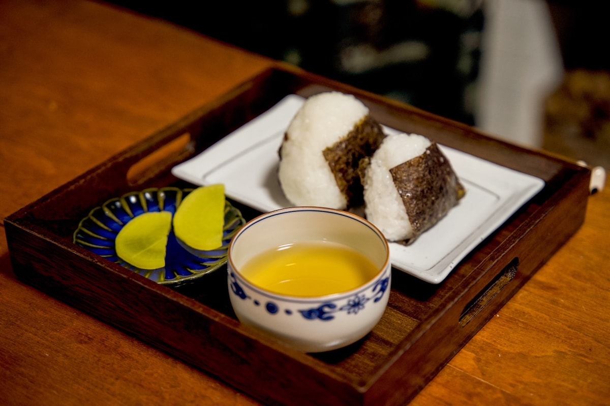 Cook in Kimono at a Century-Old Japanese Kitchen
