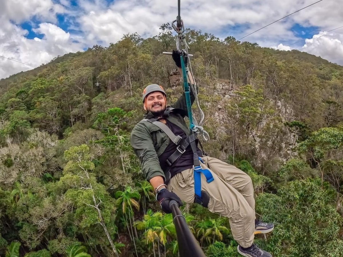 Canyon Flyer Guided Zipline Tour