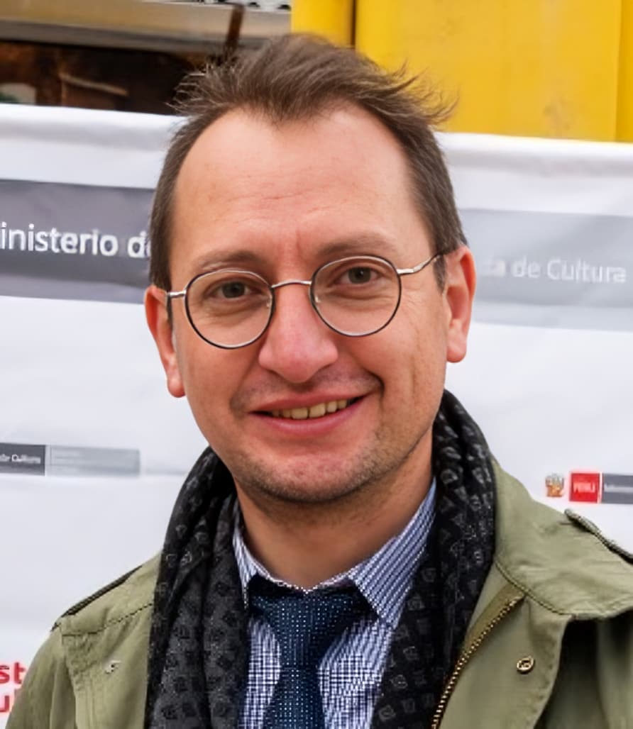 Hands-On Archaeology: Understanding Cusco Together