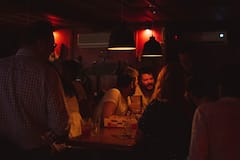 סיור ברים ומשחקים בטקסים 5 ברים, שוט, הנאה אינסופית