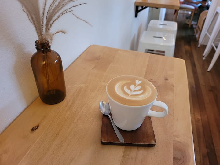 Café y paseo cultural