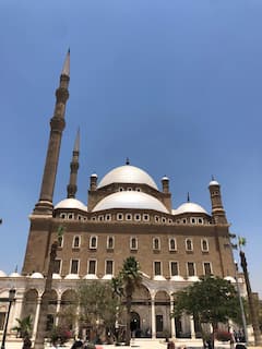סיורים ברוח מצרית ותשוקה להיסטוריה ולסיפוריה