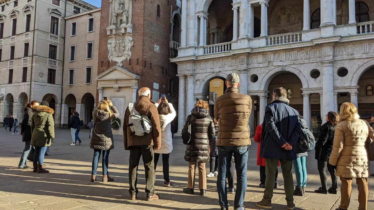 Secret Vicenza with aperitif at the Basilica