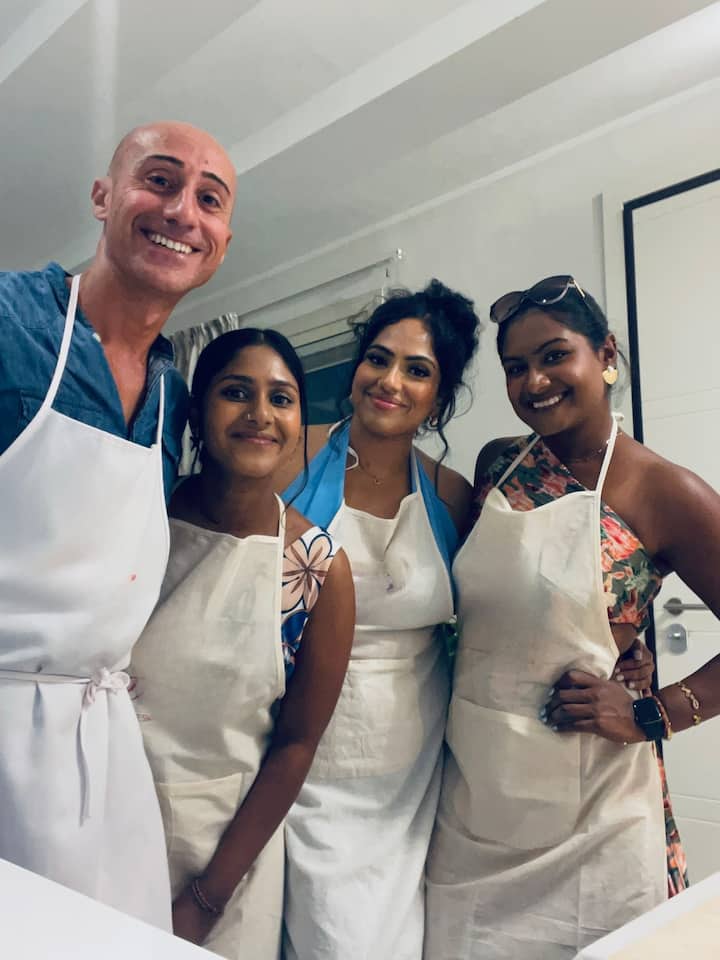 მოამზადეთ ახალი პასტა და ტირამისუ ადგილობრივ შეფ-მზარეულთან ერთად