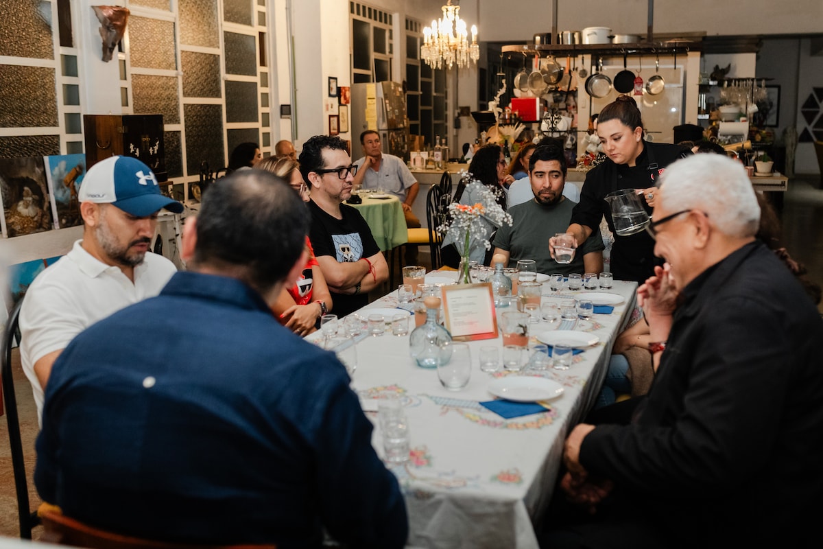 Live art, music, and dinner at Zabika Gallery