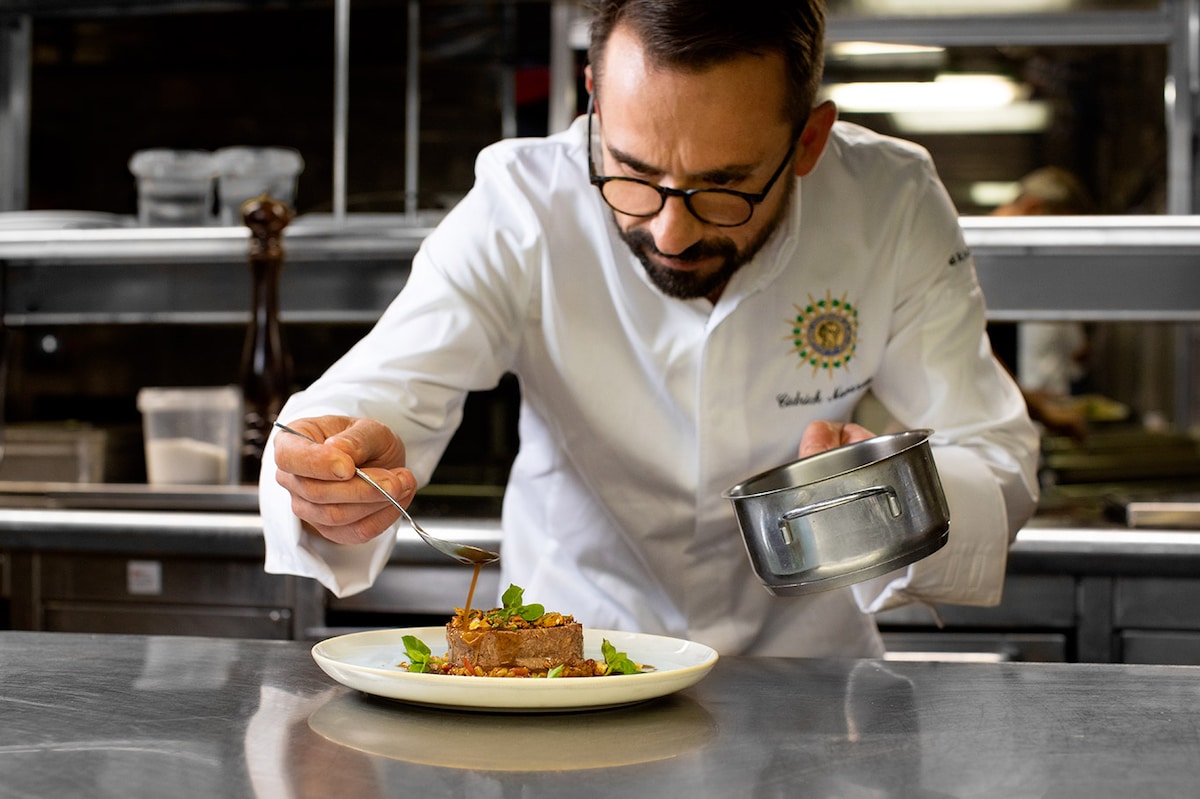 Dinner Cruise in the Heart of Paris with Music