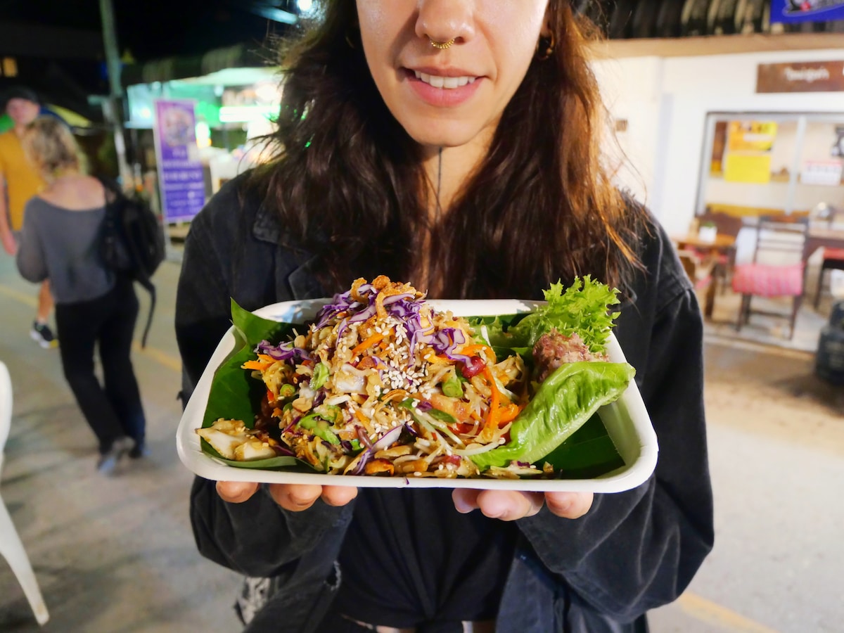 Pai Food Tales: Vegan Night Market Tour & Stories