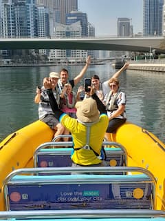 ล่องเรือไปยังดูไบมารีนาและไอน์ดูไบ