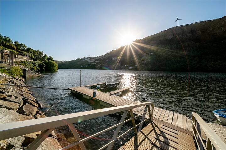 Shijet e Douro Galo Caseiro dhe orizit të pjekur në furrë