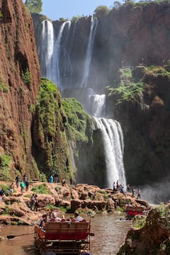 Excursión de un día a la cascada de Ouzoud con guía y opción de tour en barco