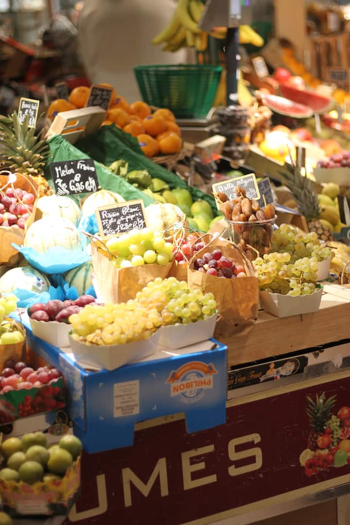 Explora el Barrio Latino en un recorrido gastronómico