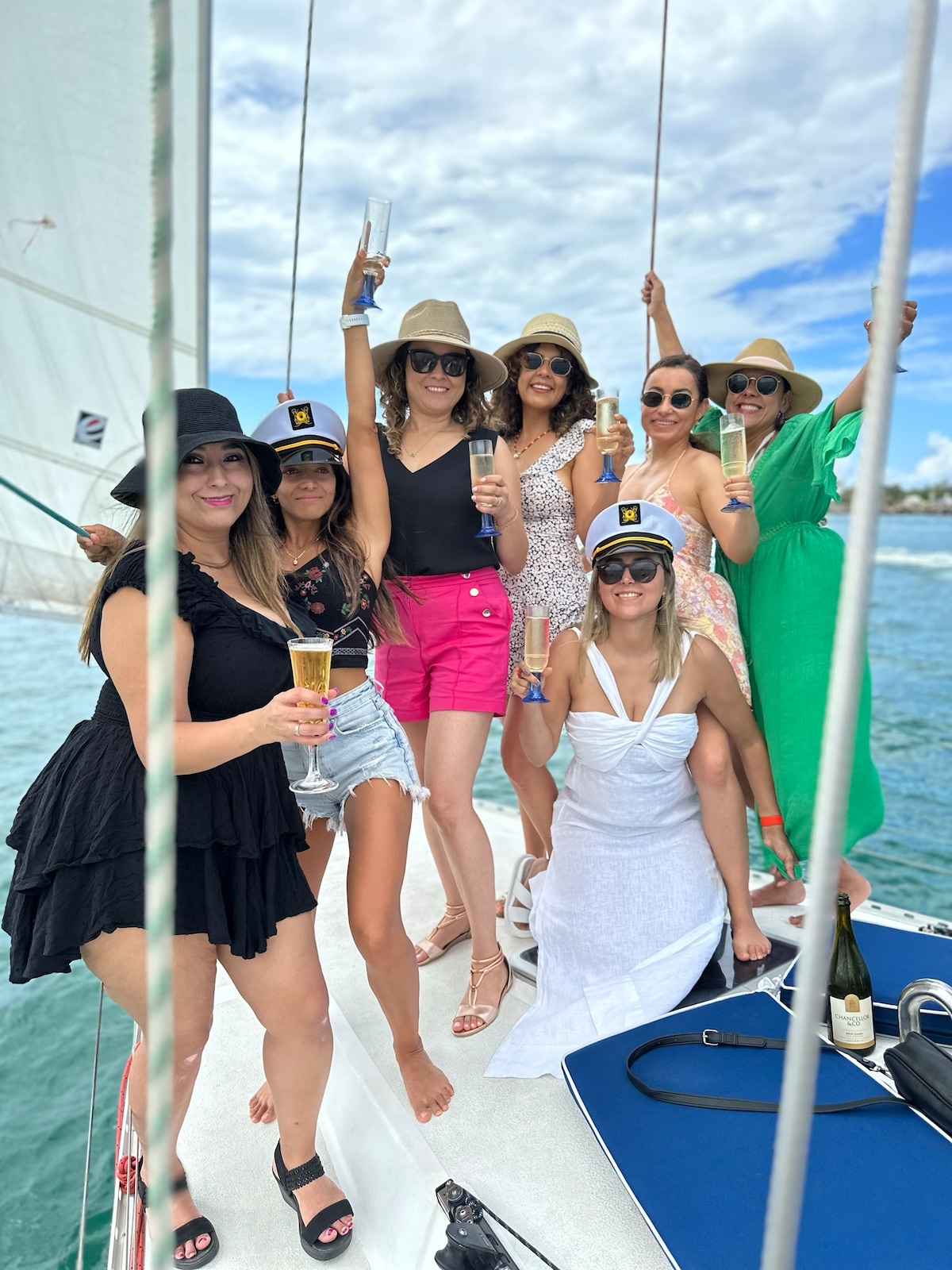 Fun 4 Hour Sailing Adventure on the Broadwater