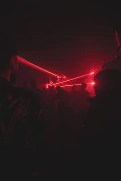 体验波哥大的地下俱乐部