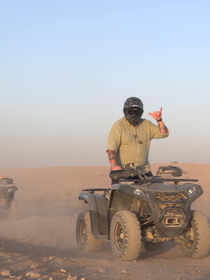 Maonyesho ya Chakula cha jioni na Kuendesha Pikipiki katika Jangwa la Agafay