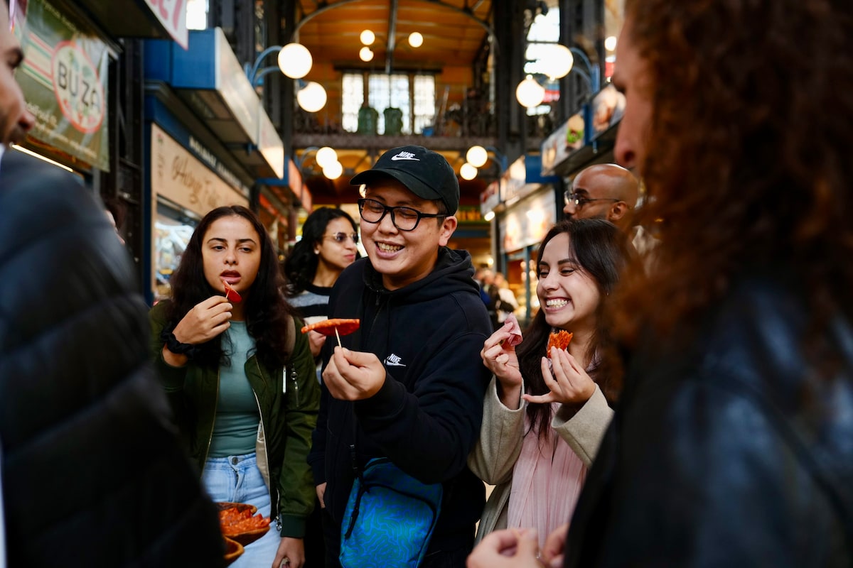 Budapest Food Tour: Wine, Foie Gras, 20 Tastings