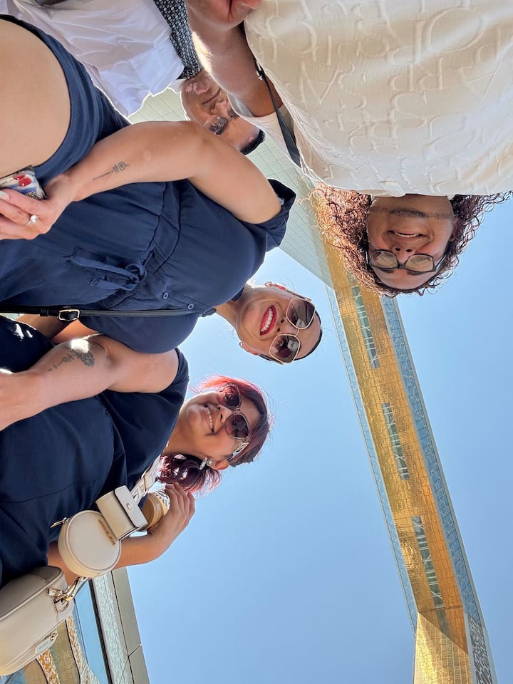 Tour por Abu Dabi desde Dubái: mezquita, Louvre y palacio