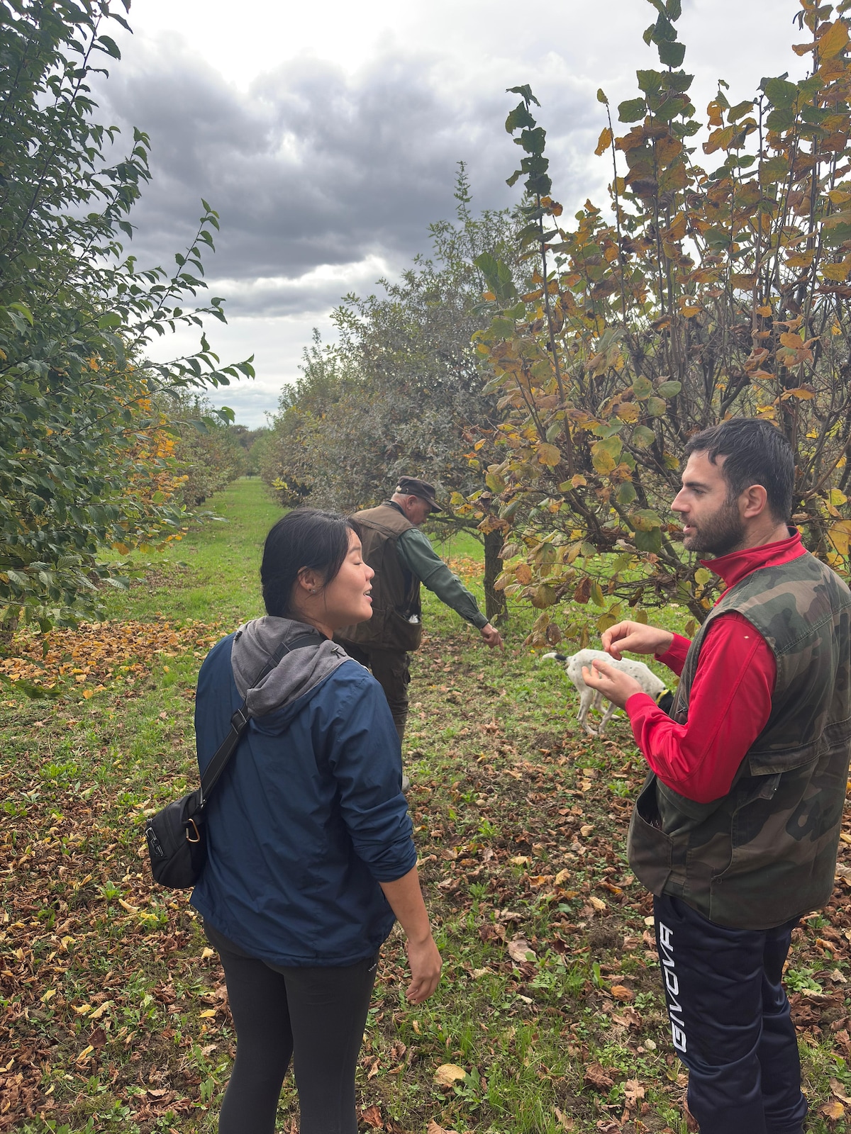 Truffle hunting in Tuscany