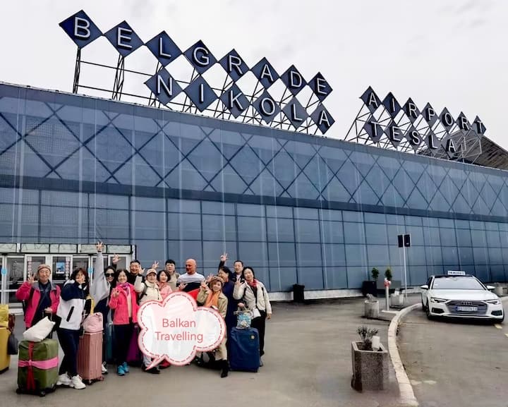 Explora los Balcanes, un viaje feliz.