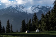 Explora el Himalaya, haz senderismo, acampa, de Delhi a las montañas