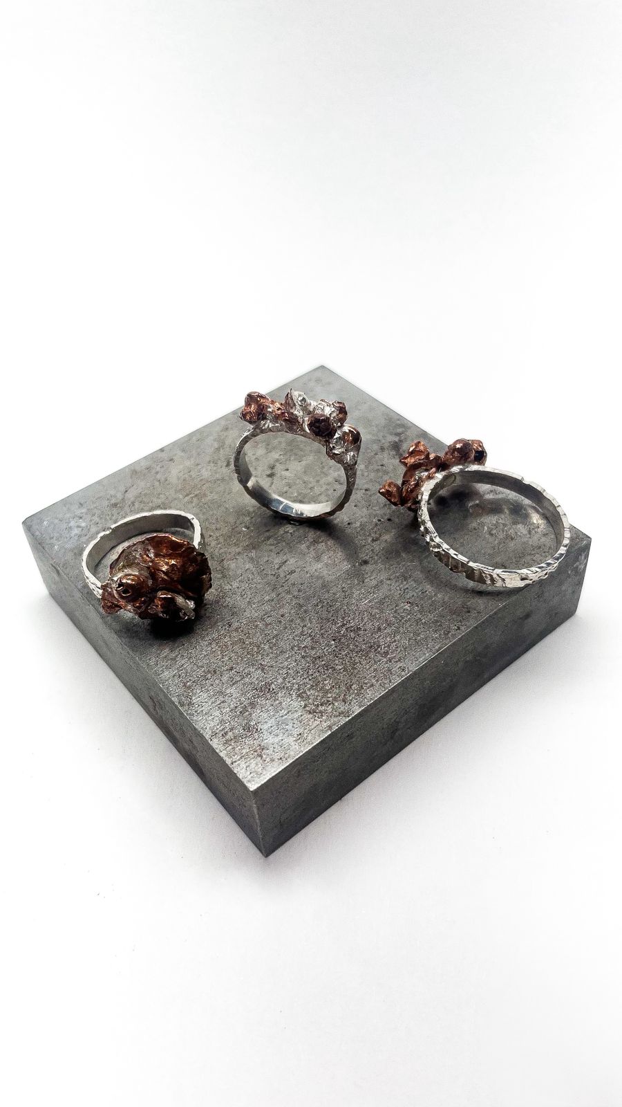 Come and make your own personalized jewelry