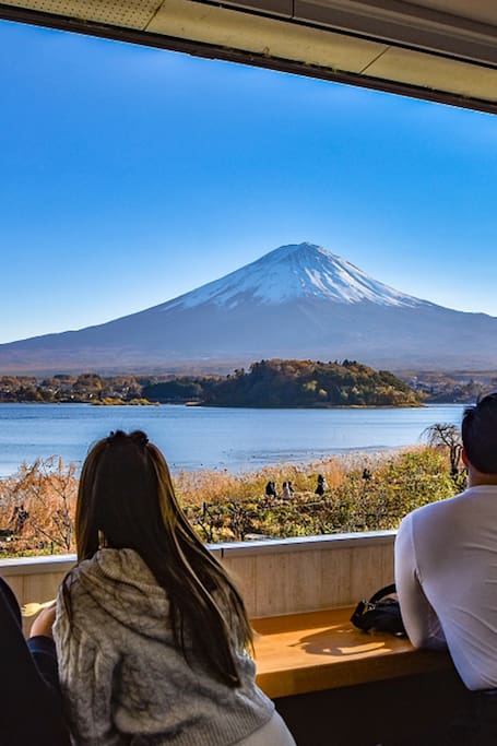 Two Lakes, One Fuji: Go Solo & Transfer fr Tokyo