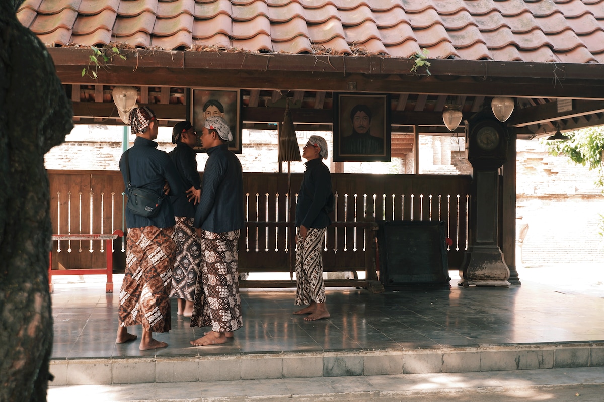 Taloki A Journey Through Living Culture, Learn & Connect