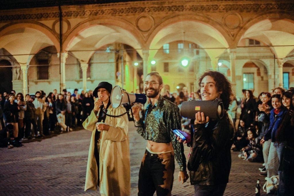 Bologna Old Town Pub Crawl – The Italian Way