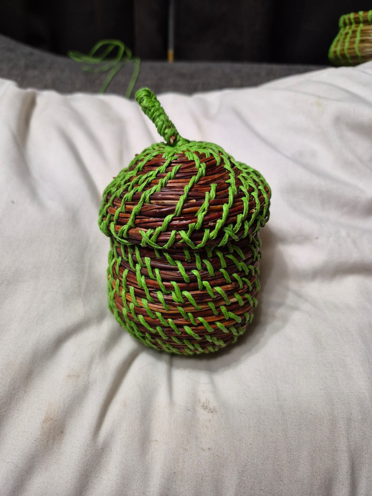 Weave pine needle baskets by hand
