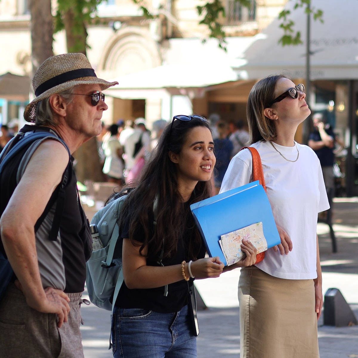 History and charms of Aix with a local