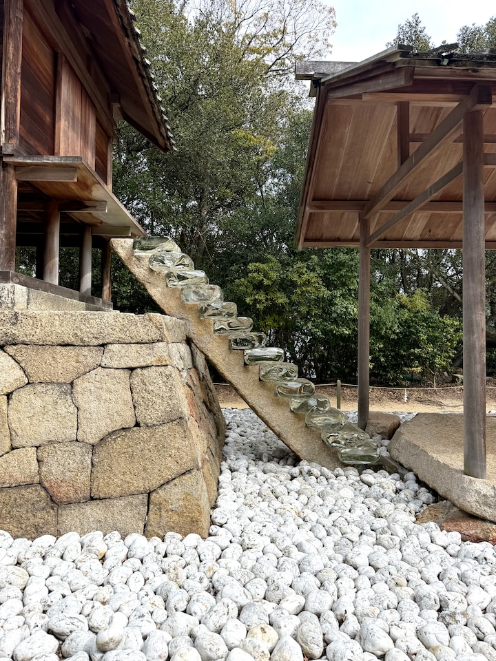Naoshima and Secret Art Tour with a Former Benesse House Staff · ☆5.0