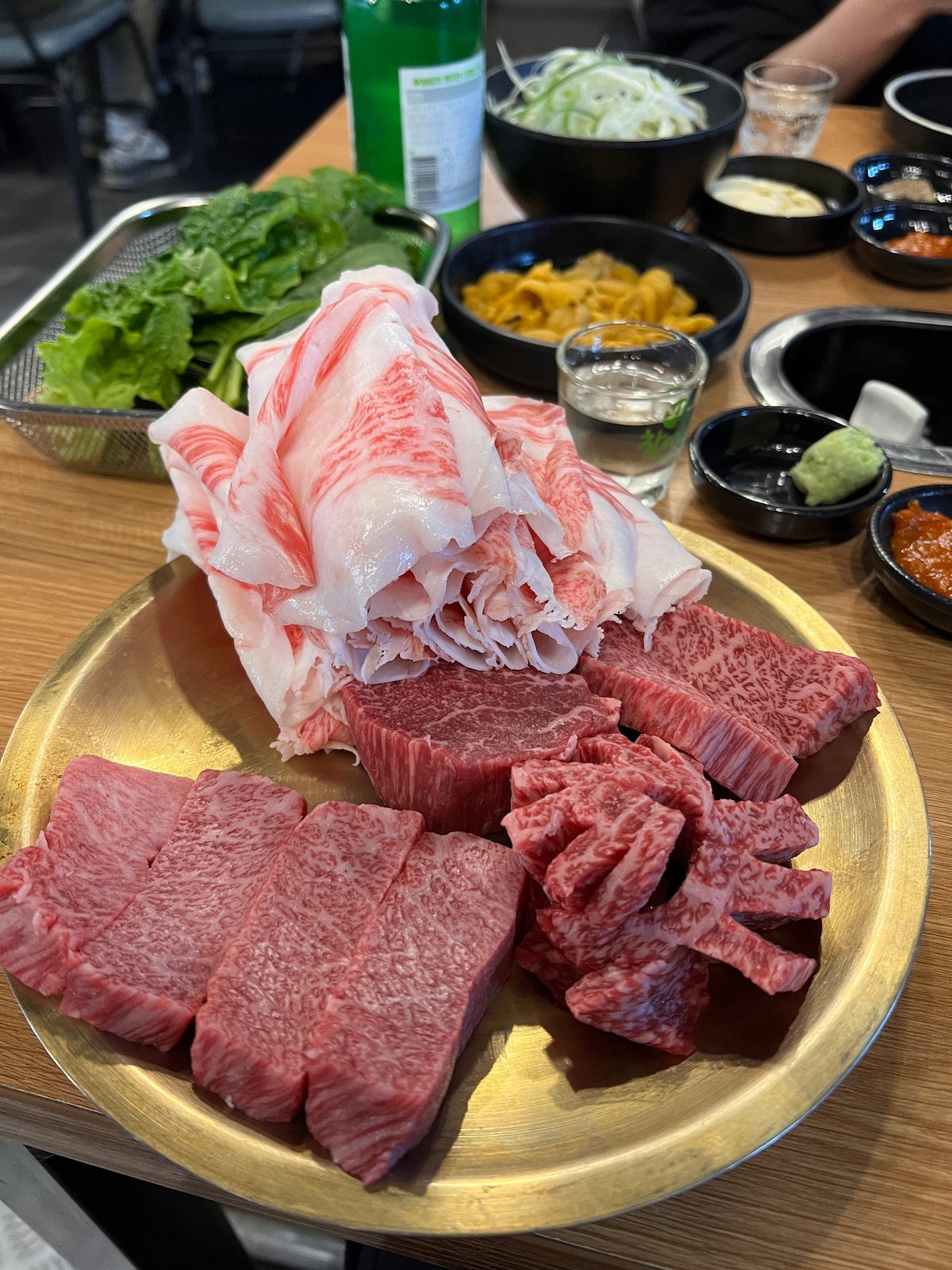 Customized tour of hidden eateries and attractions with a local