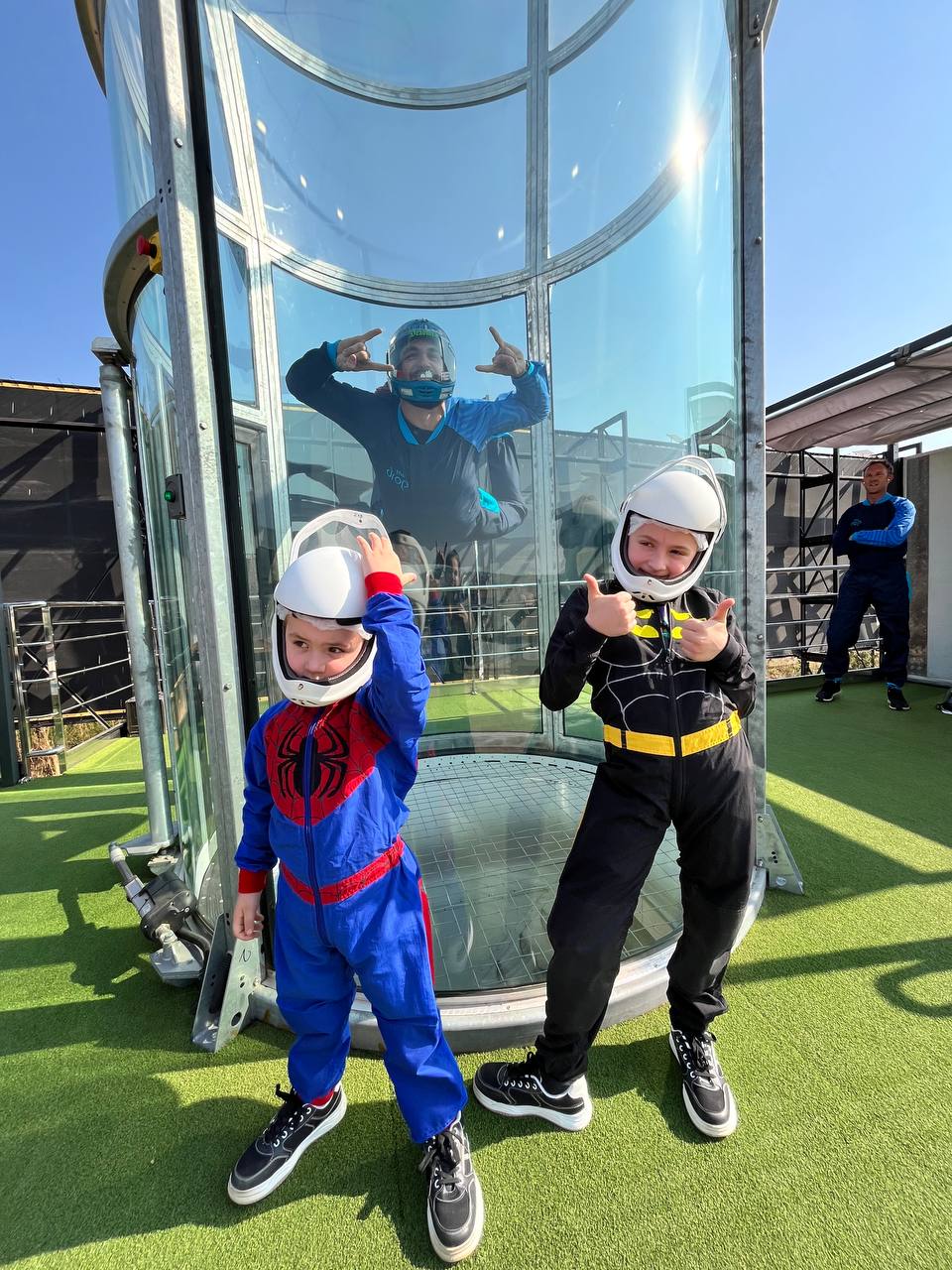 Learn to Fly: Indoor skydiving Wind Tunnel