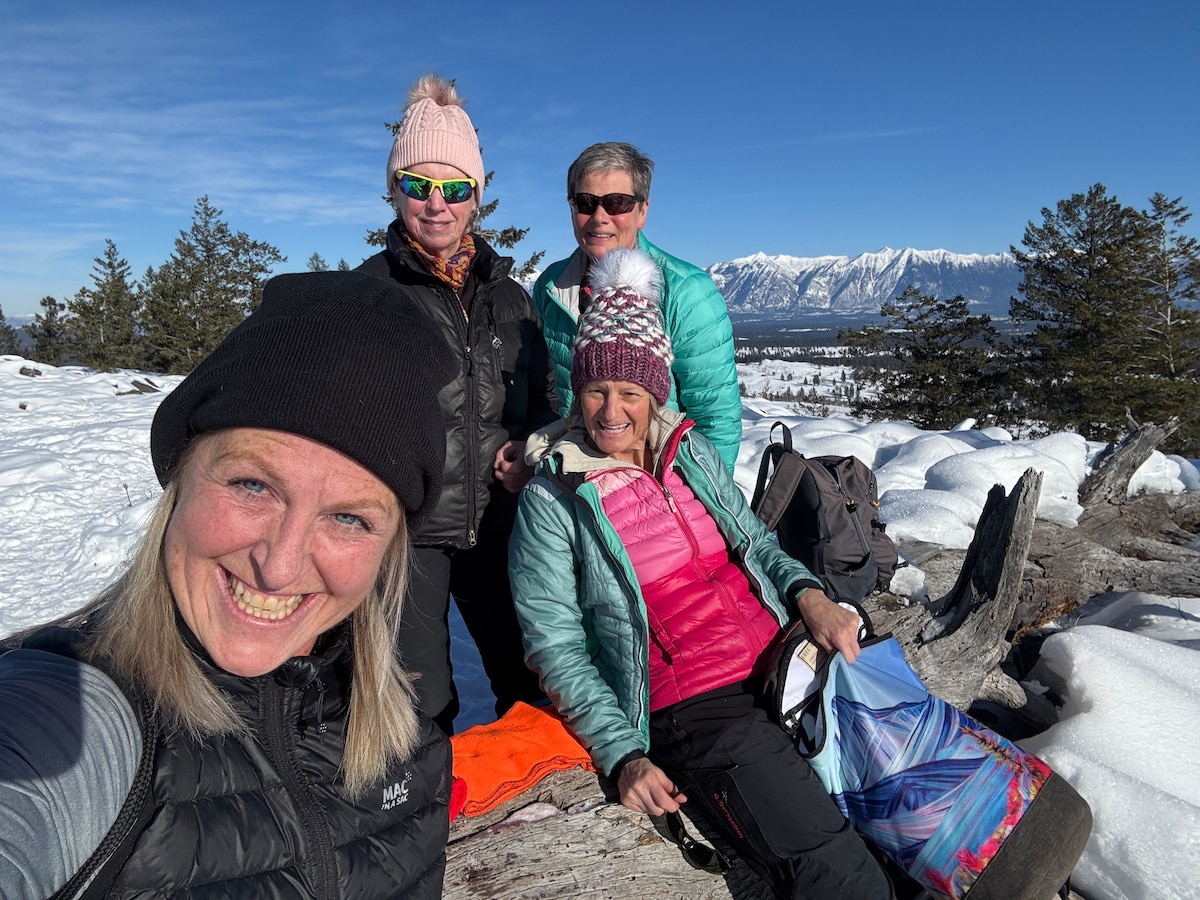 Forest Walk, Horse Pets & Epic Jones Soda Tales