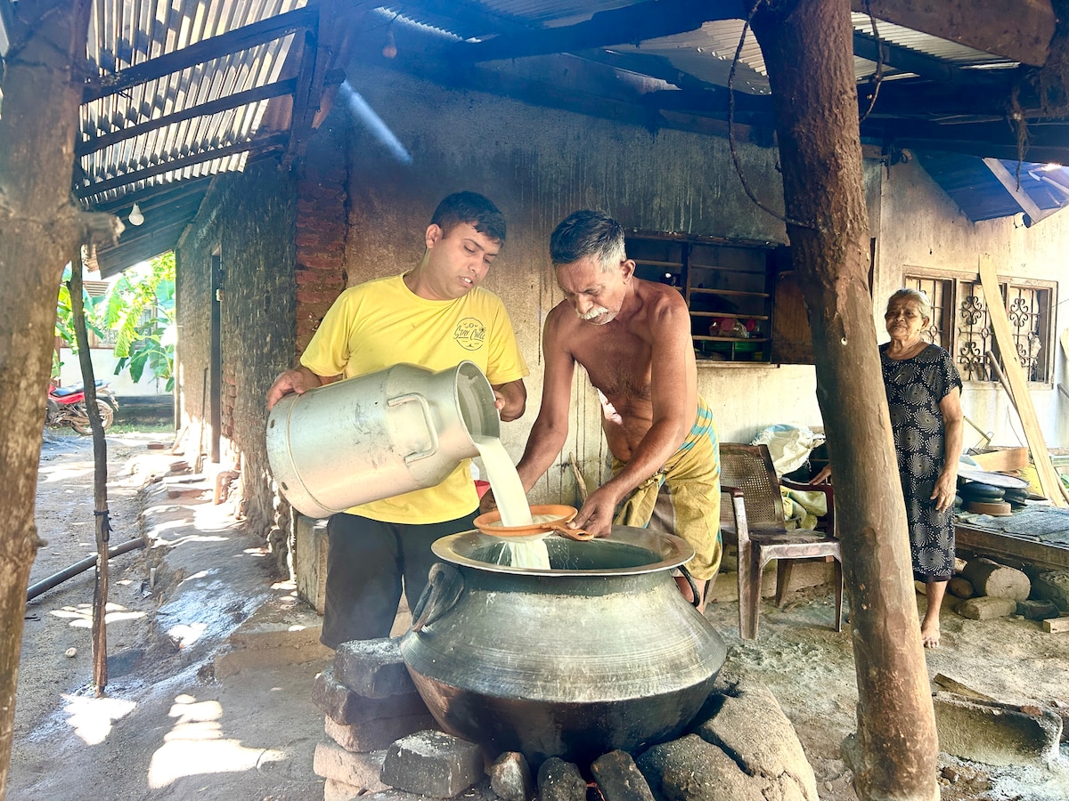 Tissamaharama Traditional Curd Making Session