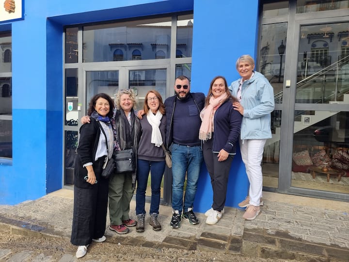 Descubrimiento de la medina azul y sus callejuelas