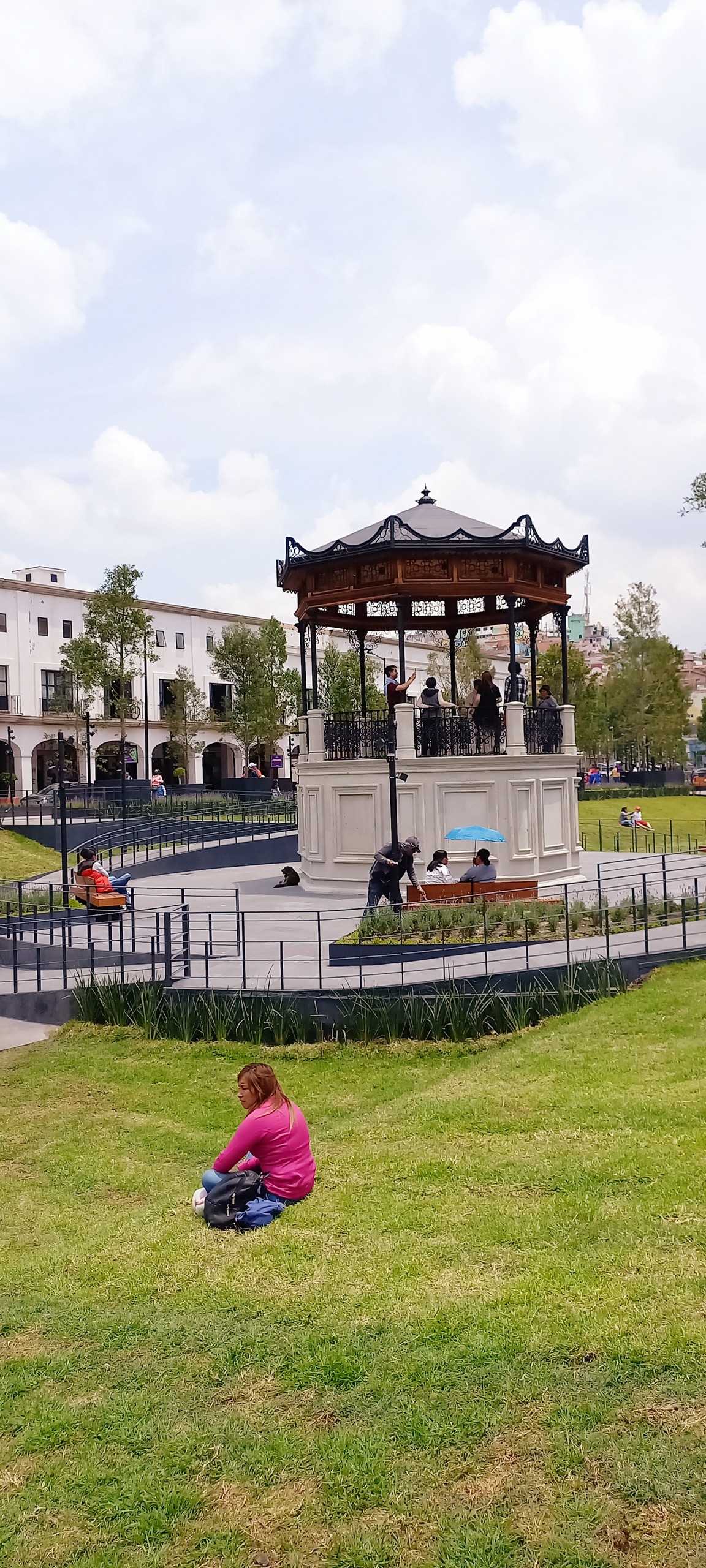 Tour of the portals and Cosmovitral