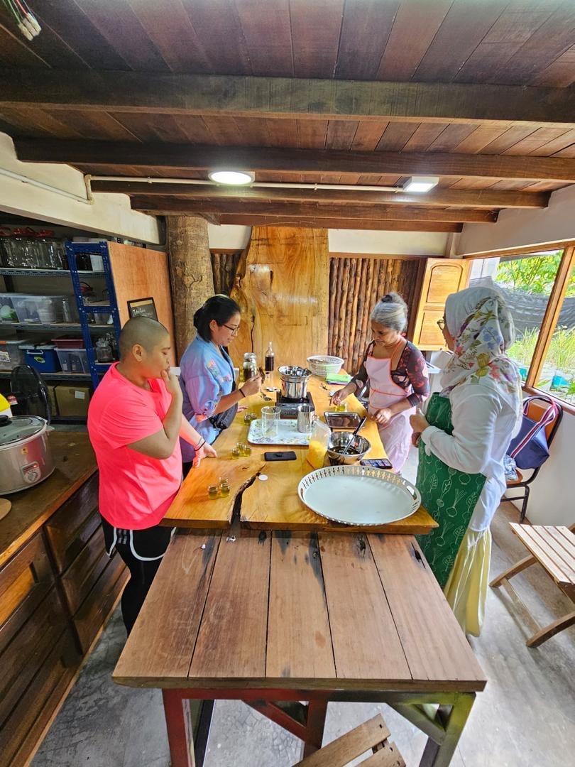 Make Your Own Healing Skin Balm