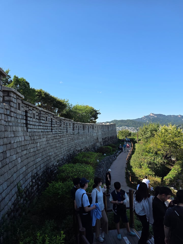 Paseo de descubrimiento por Seúl: de la fortaleza de Hanyang a DDP