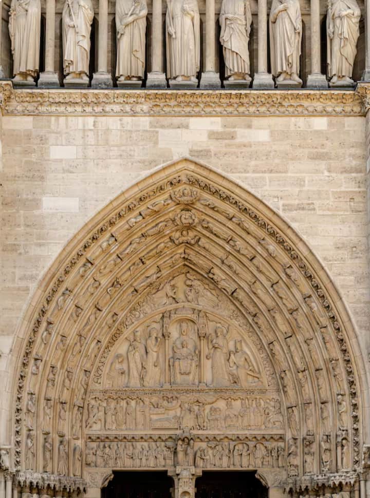 Viaja al París medieval con un gran historiador