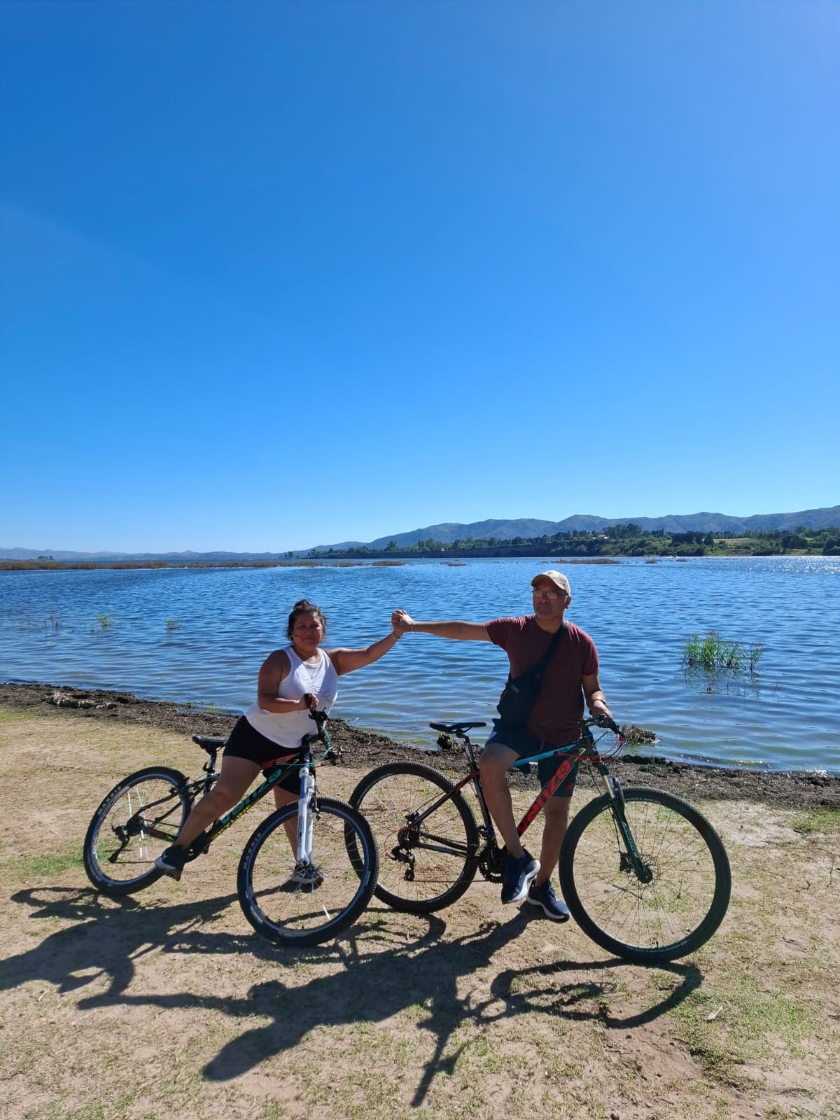 Discover Los Reartes on two wheels