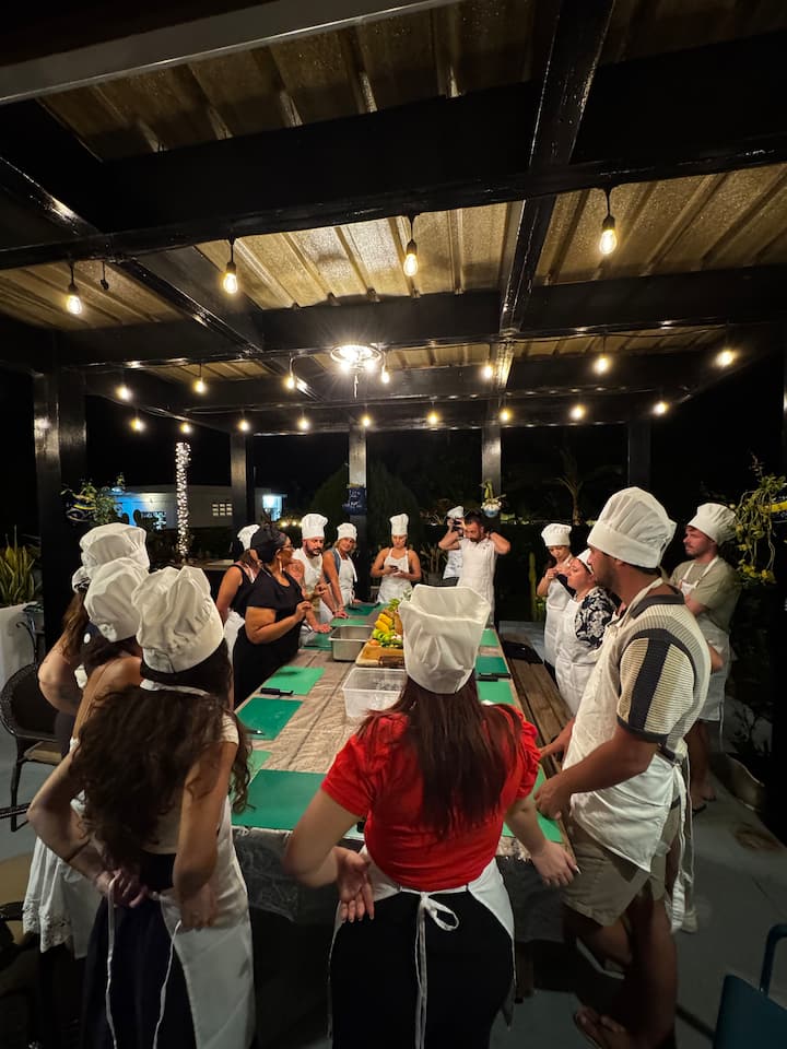 Darasa la Mapishi la Dominika lenye Simulizi